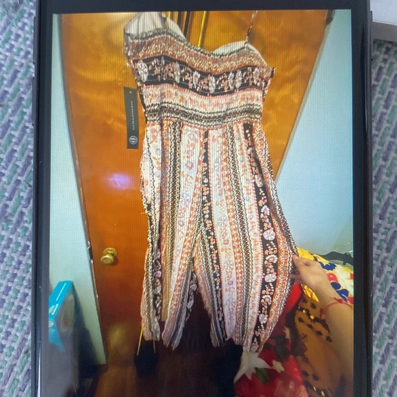 A colorful sized small jumpsuit - Picture 2 of 2